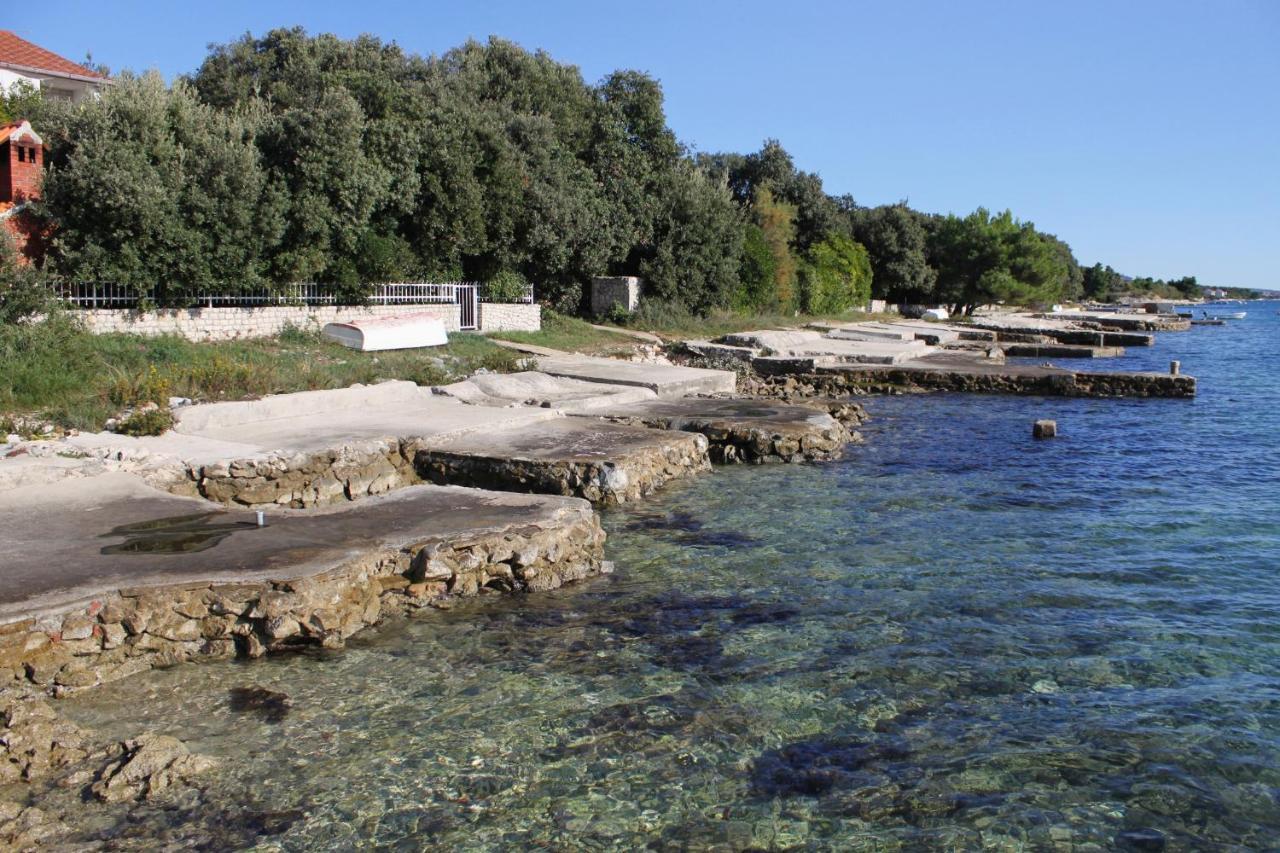 Family Friendly Seaside Apartments Kozino, Zadar - 5756 Petrcane Eksteriør bilde