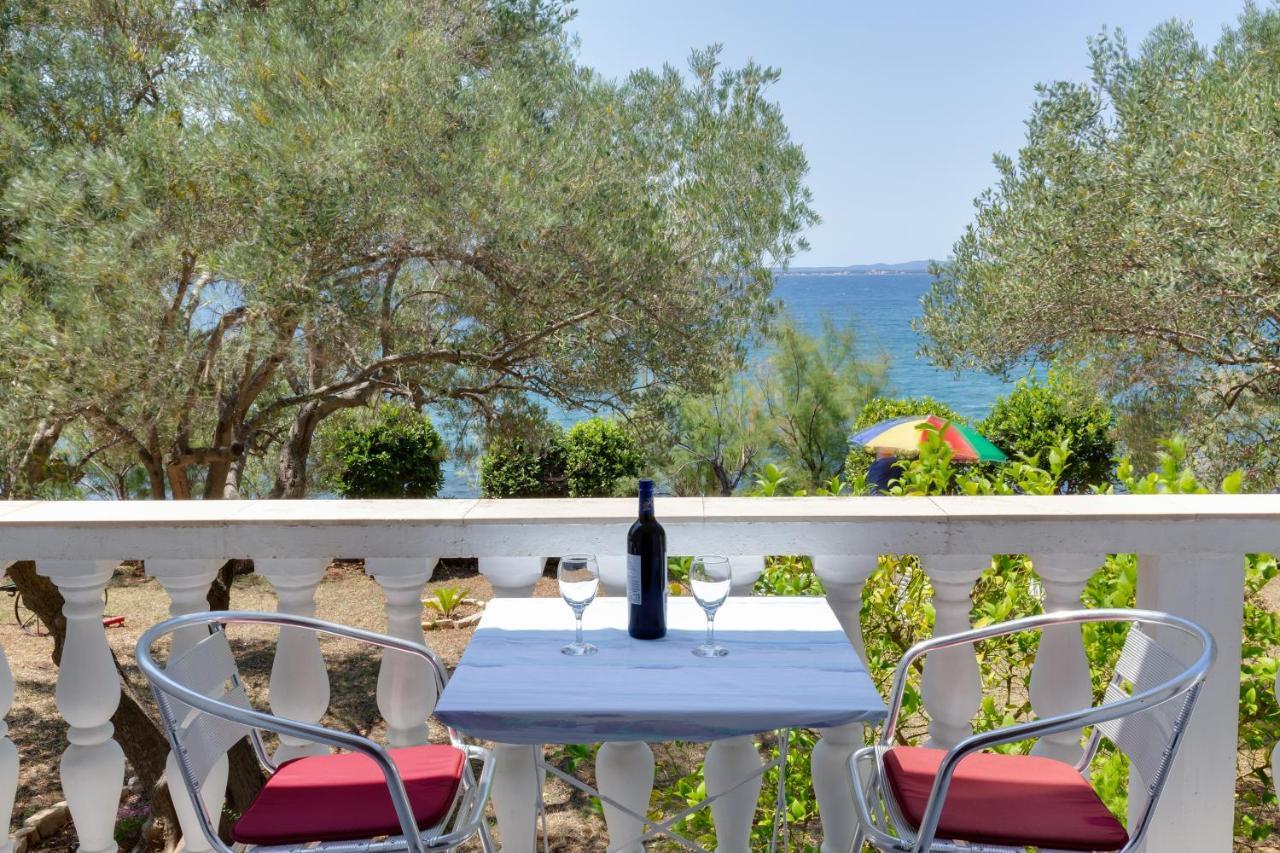 Family Friendly Seaside Apartments Kozino, Zadar - 5756 Petrcane Eksteriør bilde